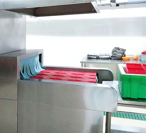 凯发k8国际自动洗碗机设计融合了现代科技及富厚的生产经验