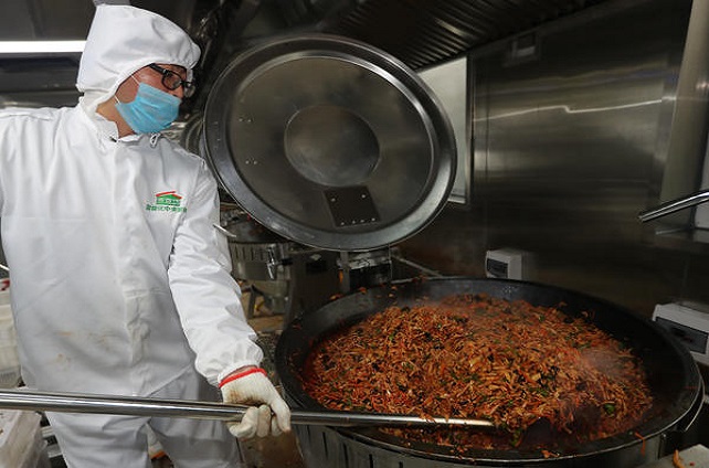 凯发k8国际中厨”—河南禾豆坊食品中央厨房投入运营！